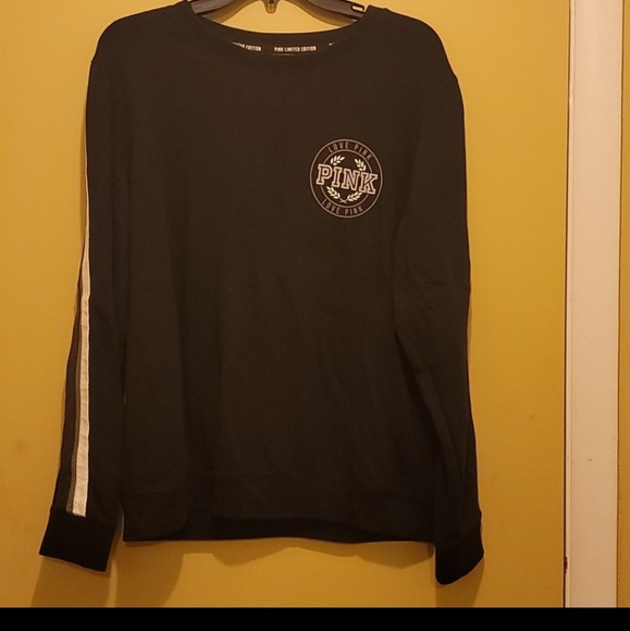 4 Pink Tops - Picture 13 of 15